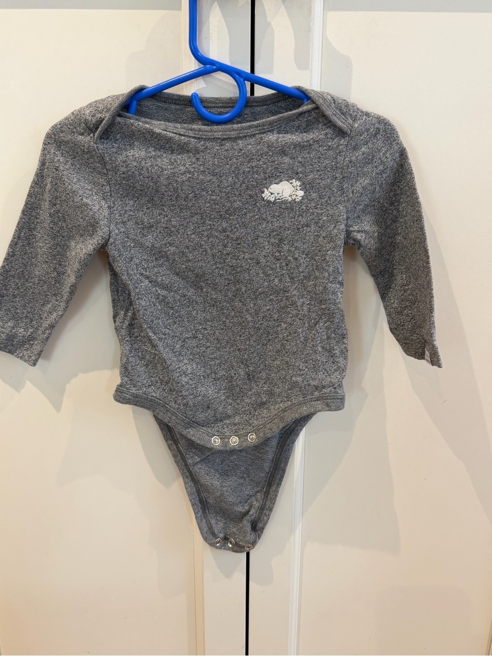 Roots 3-6m Gray Long-Sleeve Baby One-Piece Bodysuit